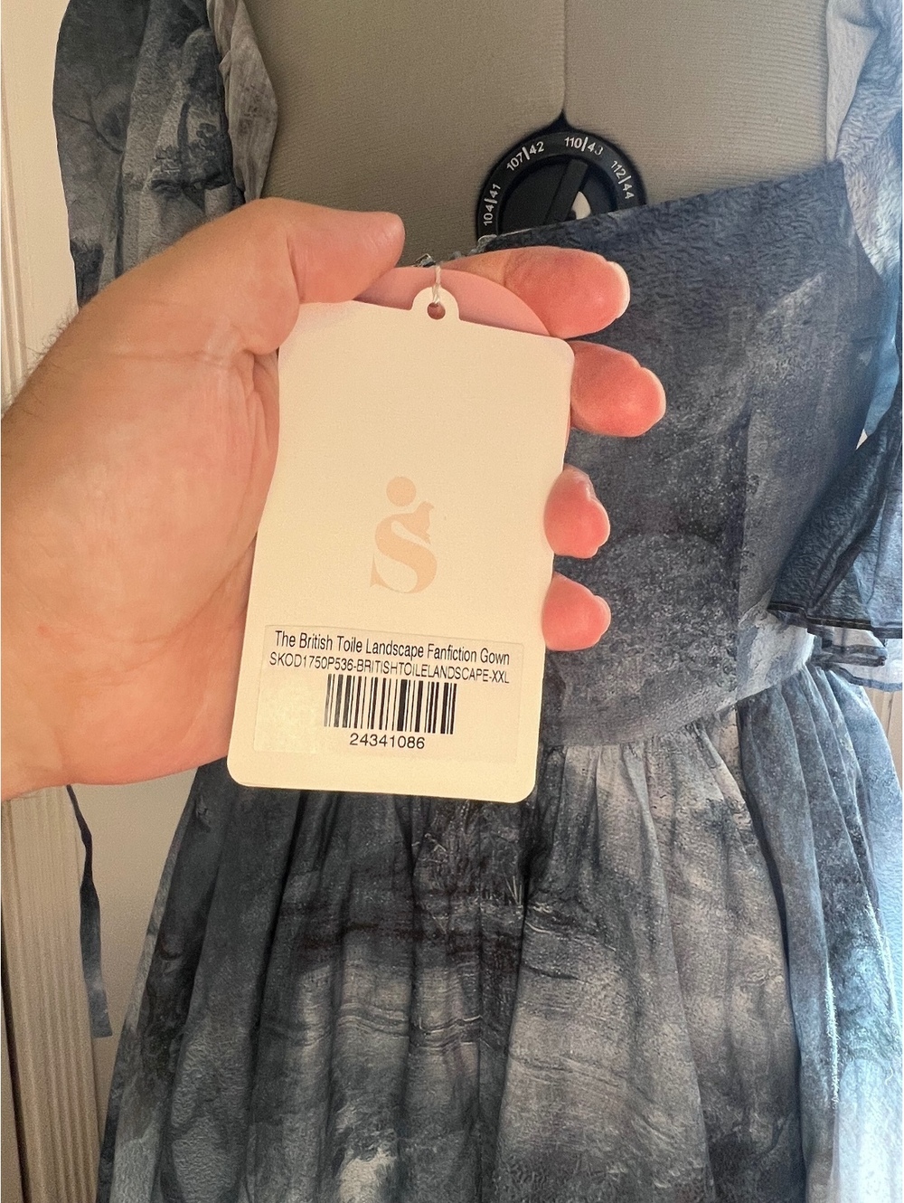 The British Toile Landscape Fanfiction Gown by Selkie - XXL - NWT - Picture 6 of 6